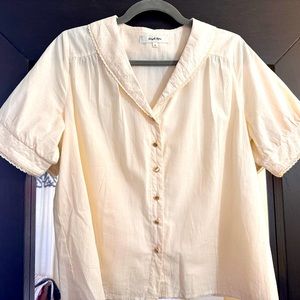 Simple Retro Cream Puff Blouse